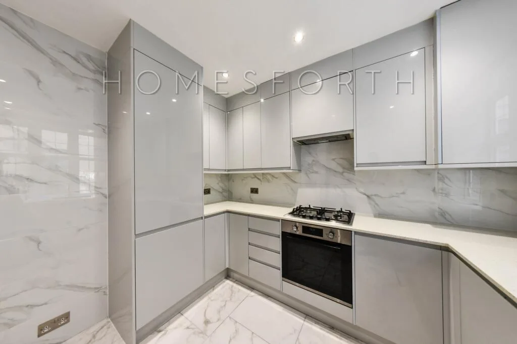 3 bedroom flat for rent