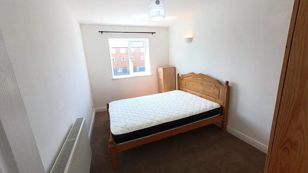 3 bedroom flat for rent