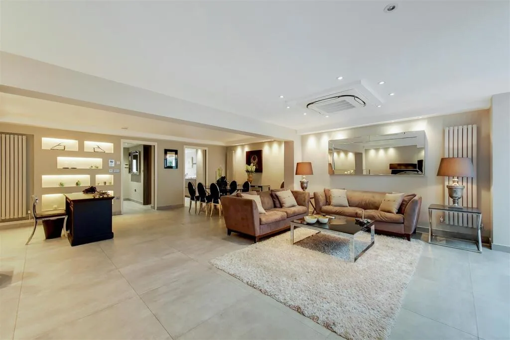 4 bedroom house for rent