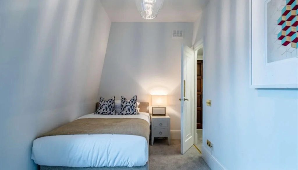 4 bedroom apartment for rent