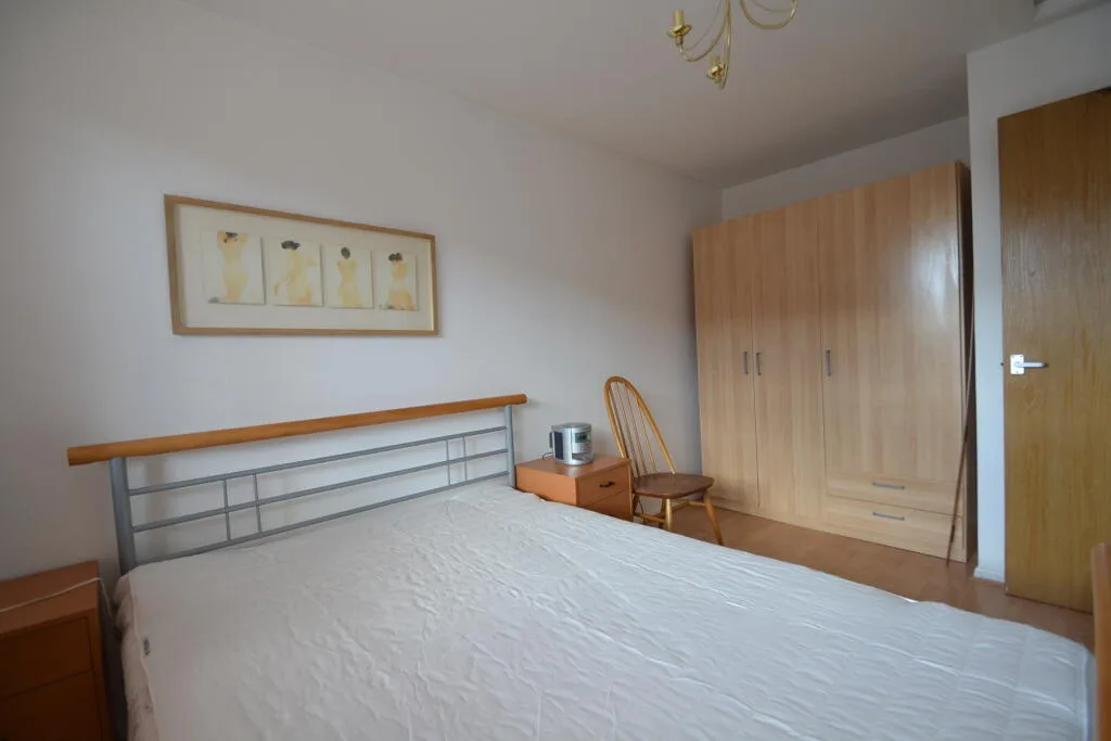 1 bedroom semi-detached house for rent