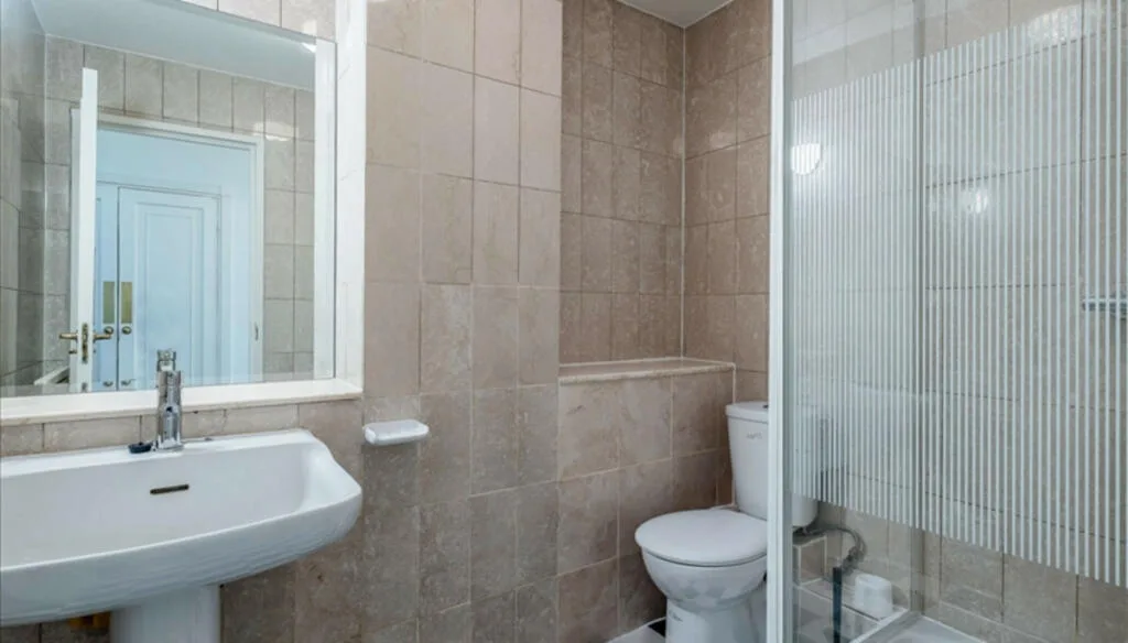 4 bedroom apartment for rent