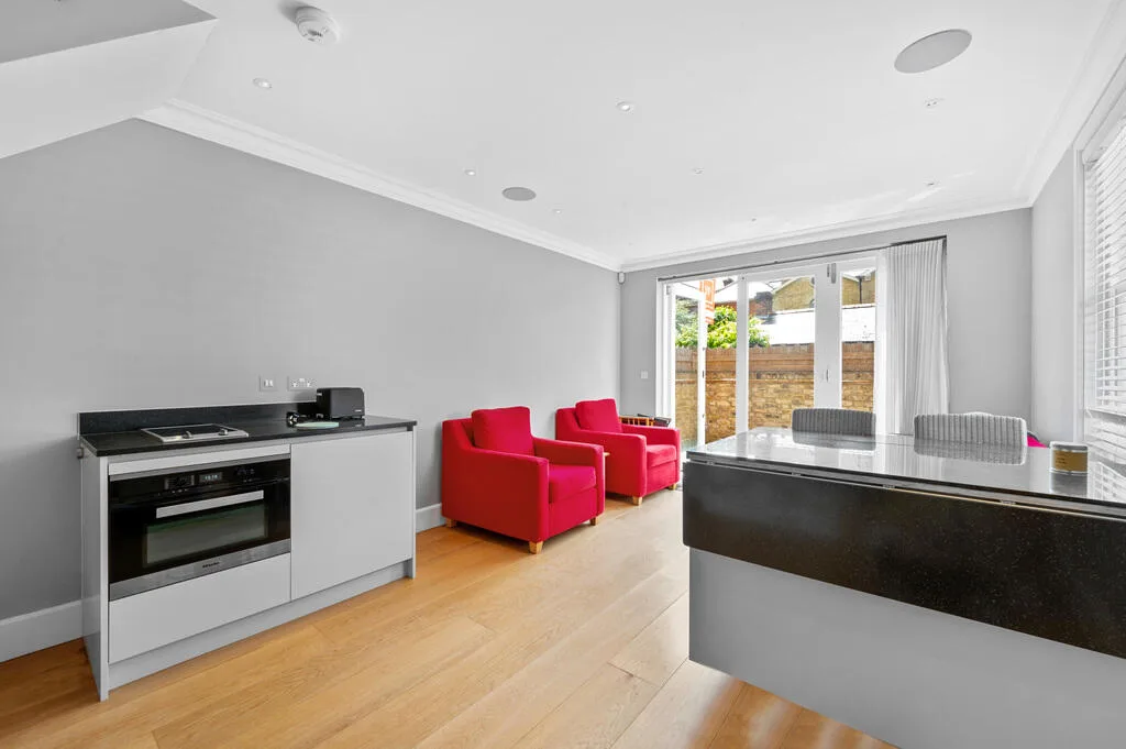 1 bedroom house for rent