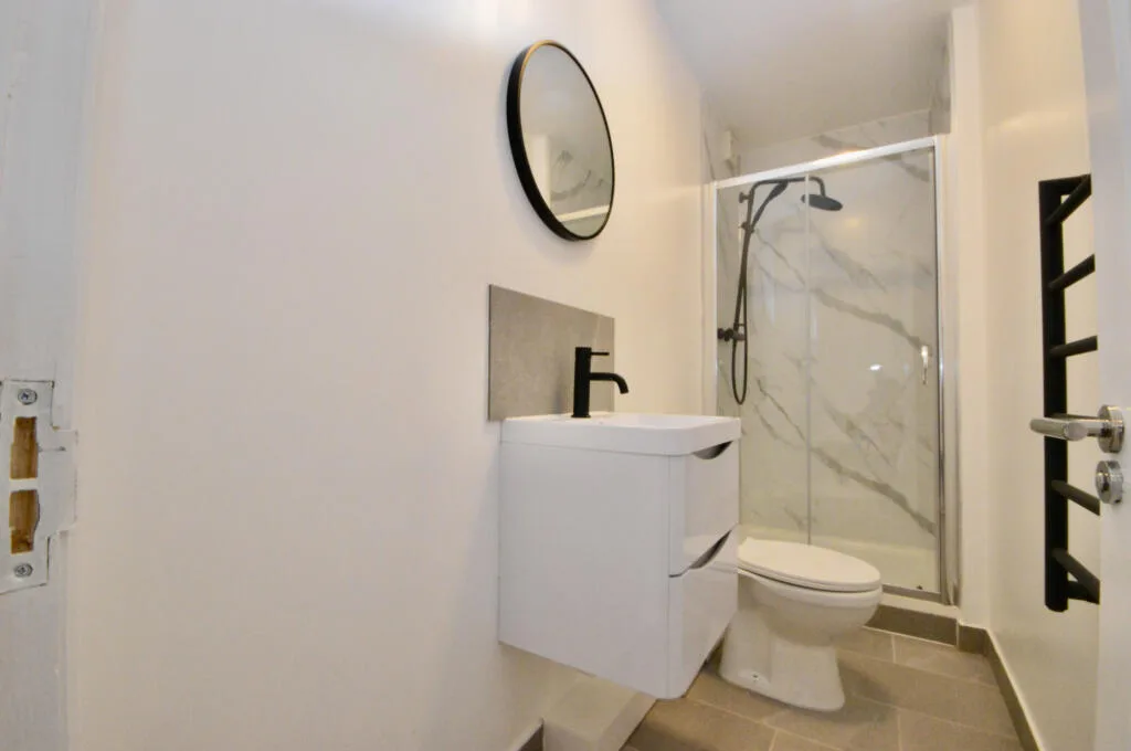 4 bedroom maisonette for rent