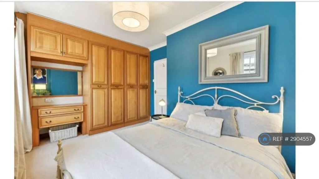 2 bedroom maisonette for rent