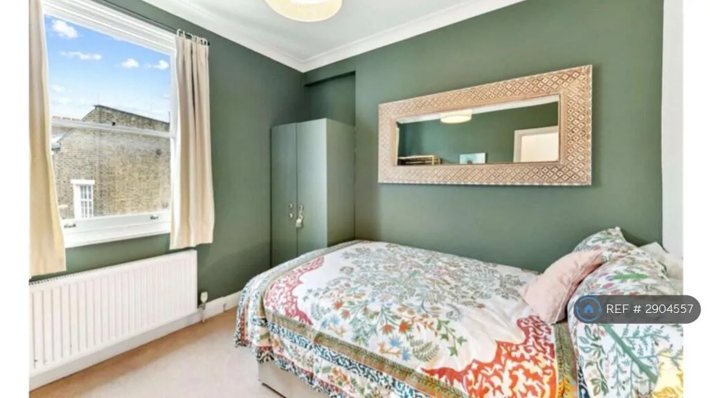 2 bedroom maisonette for rent