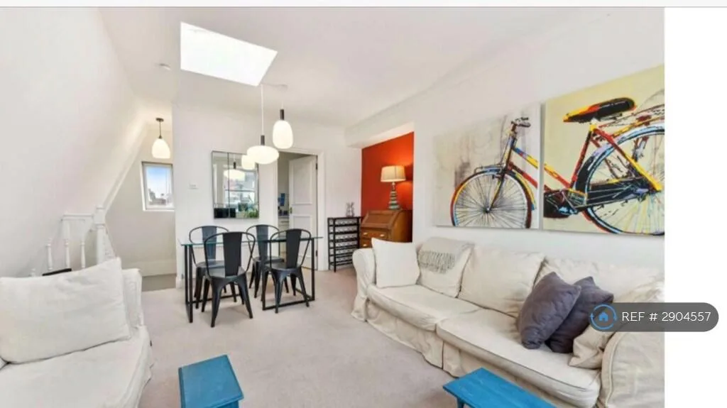 2 bedroom maisonette for rent