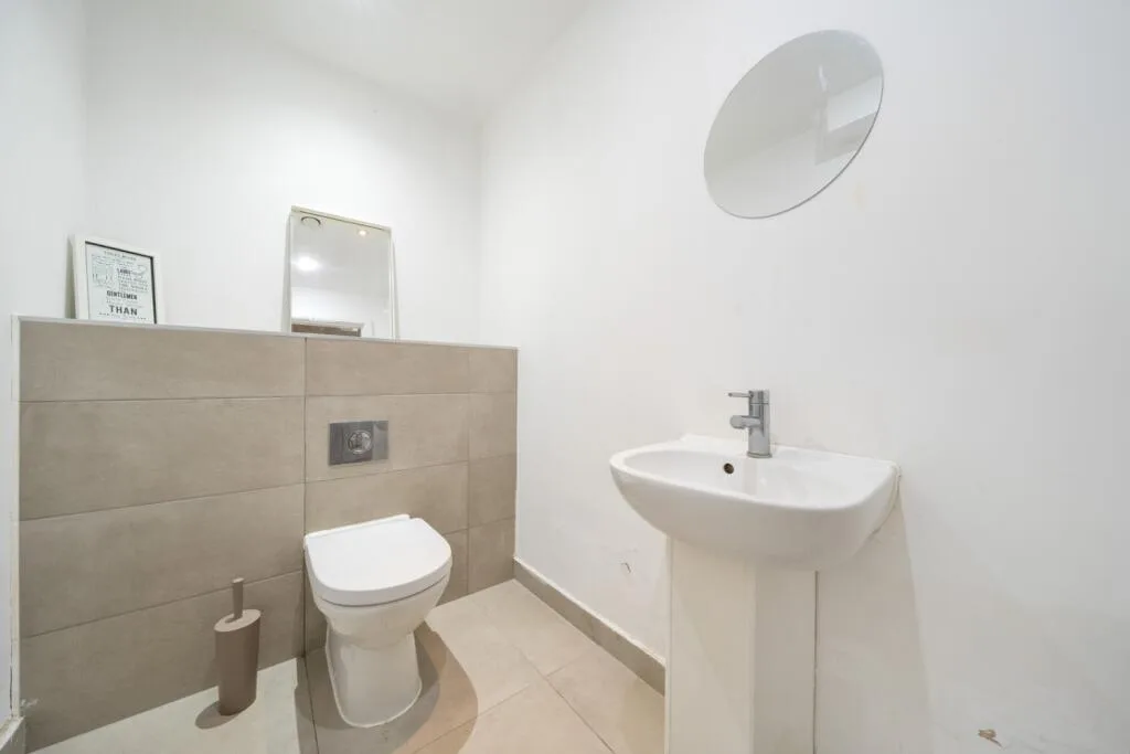 3 bedroom flat for rent