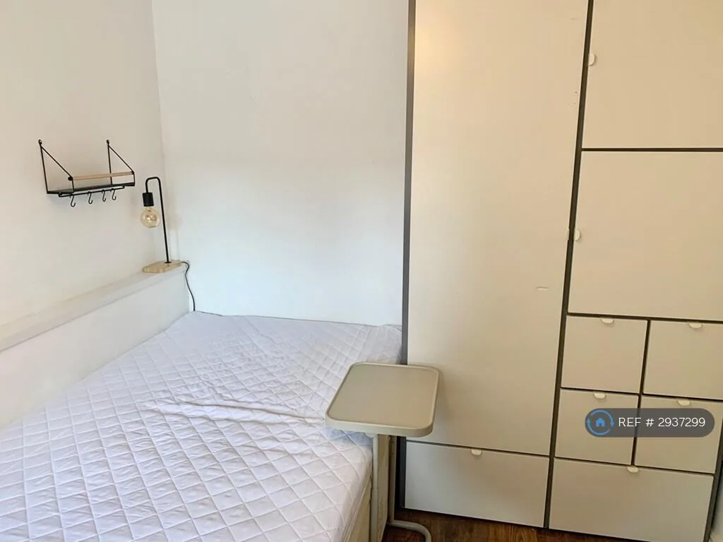 3 bedroom maisonette for rent