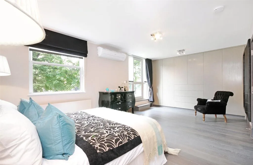 4 bedroom terraced house for rent
