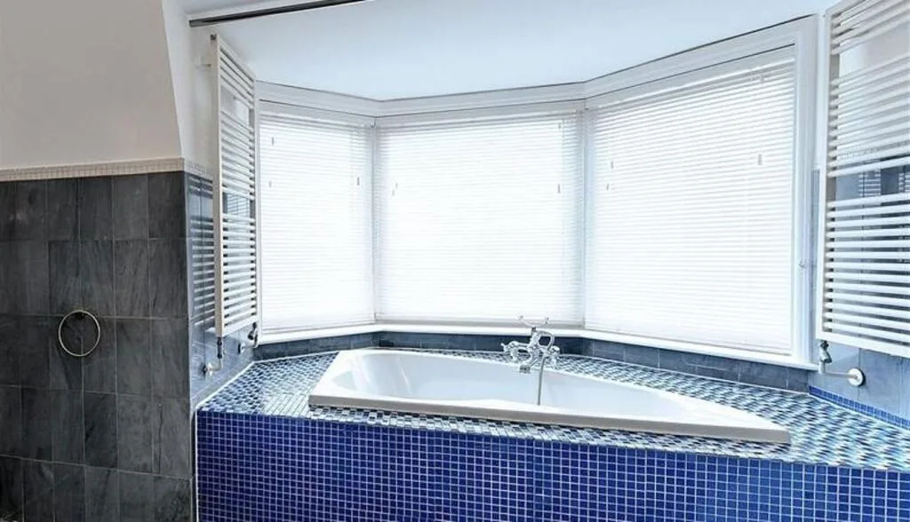 4 bedroom flat for rent