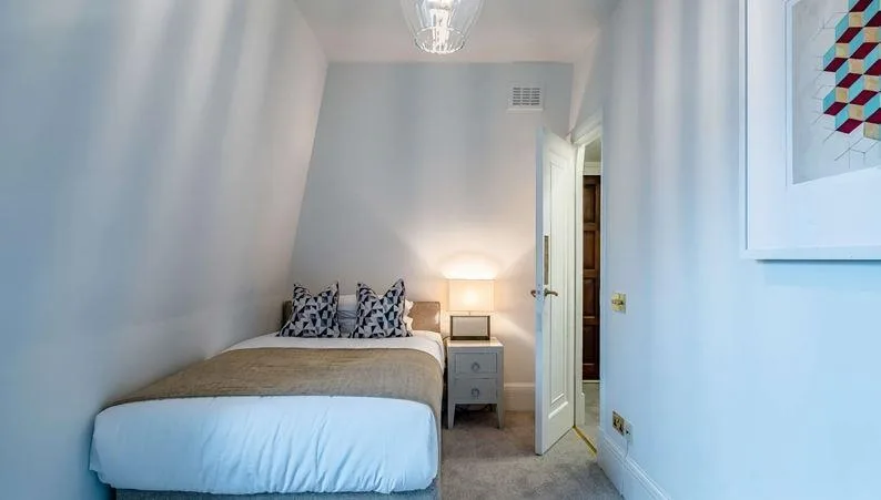 4 bedroom penthouse for rent