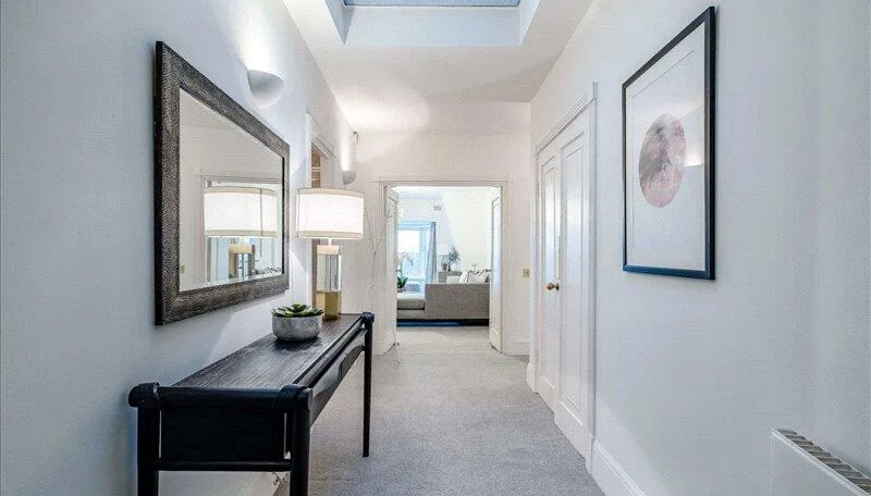 4 bedroom flat for rent