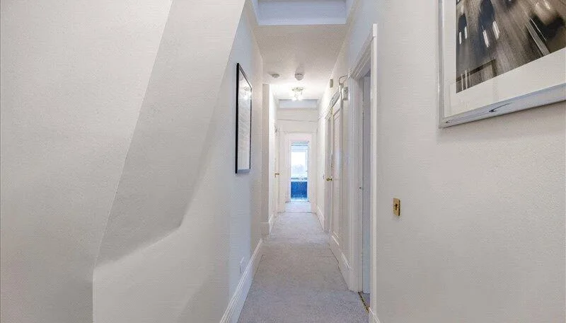 4 bedroom flat for rent