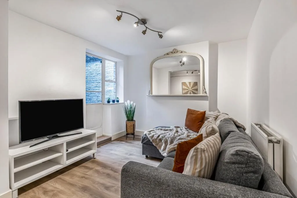 1 bedroom flat for rent