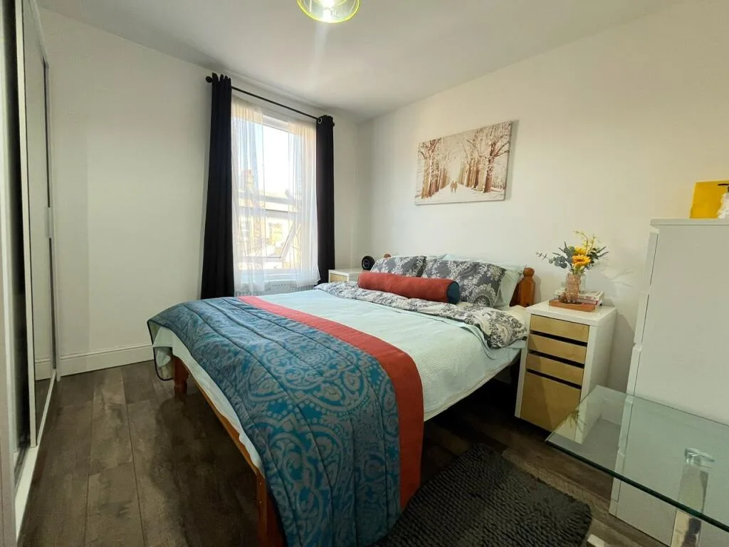 2 bedroom house for rent
