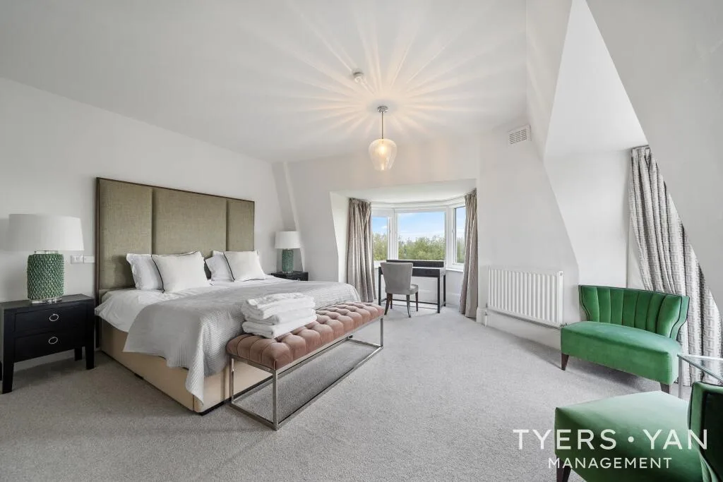 4 bedroom flat for rent