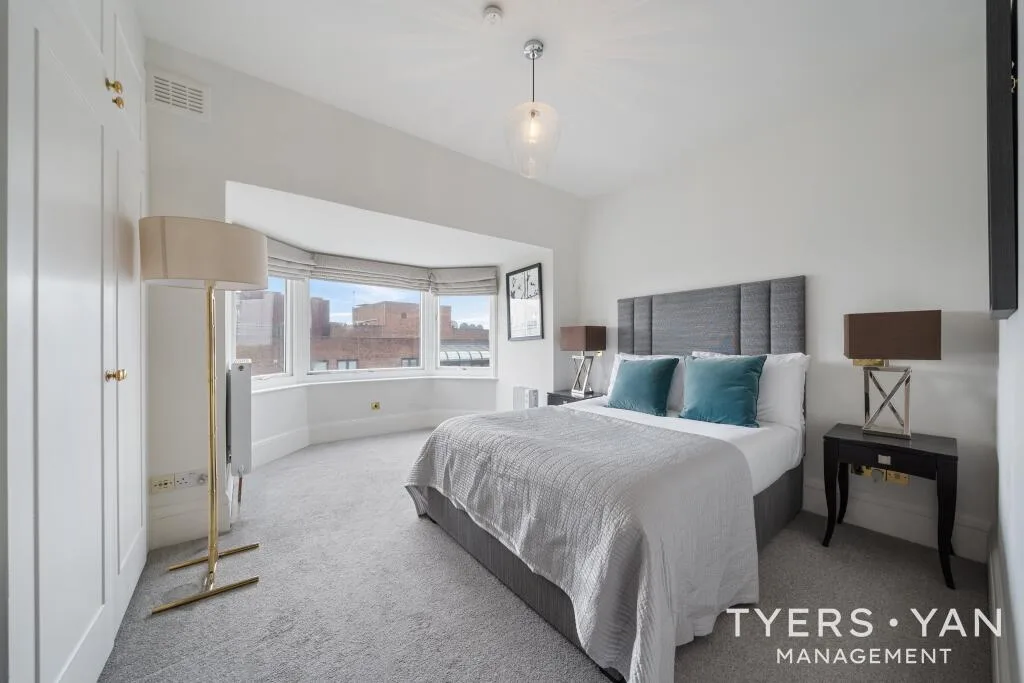 4 bedroom flat for rent