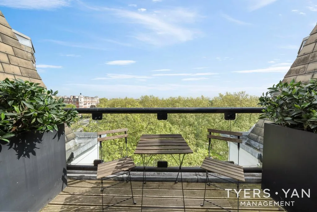 4 bedroom flat for rent