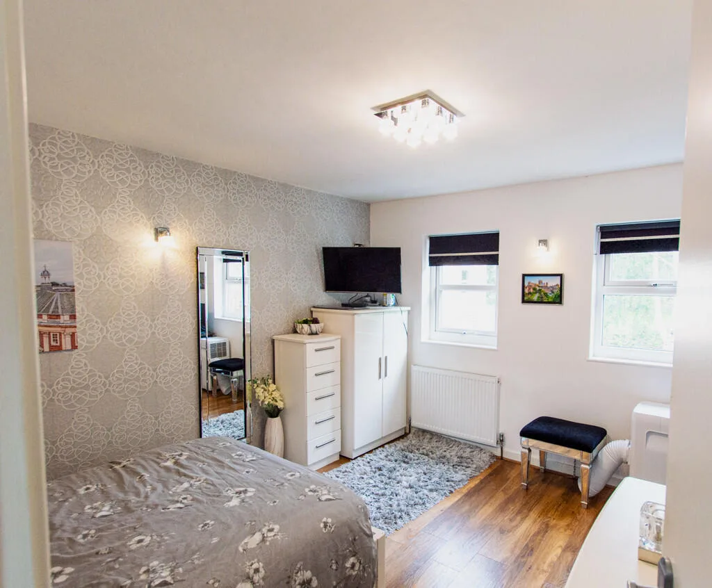 1 bedroom end of terrace house for rent