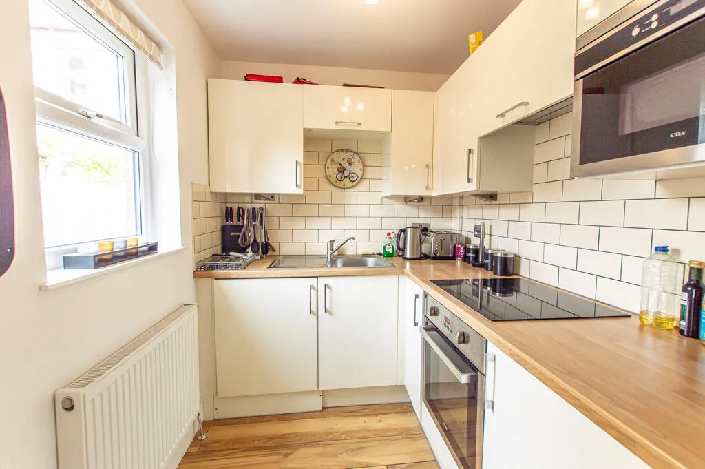 1 bedroom end of terrace house for rent