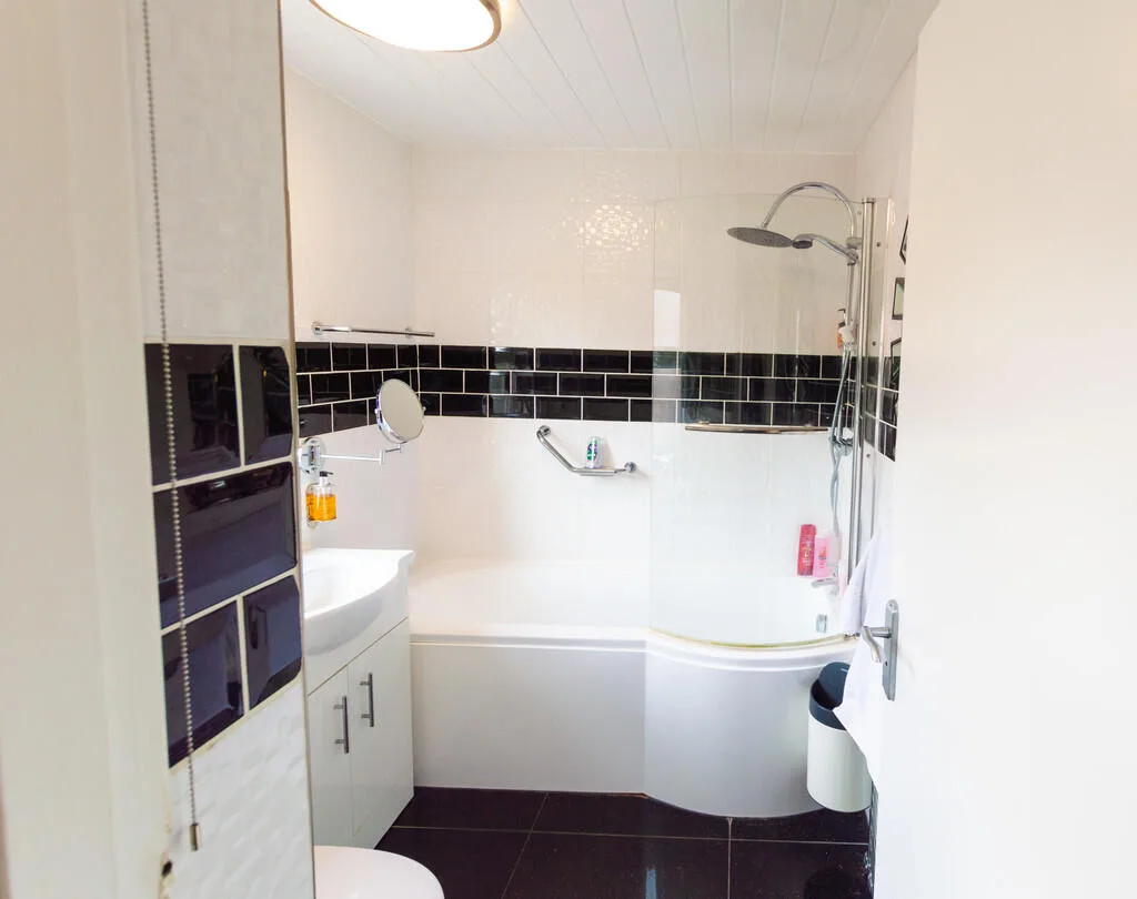 1 bedroom end of terrace house for rent