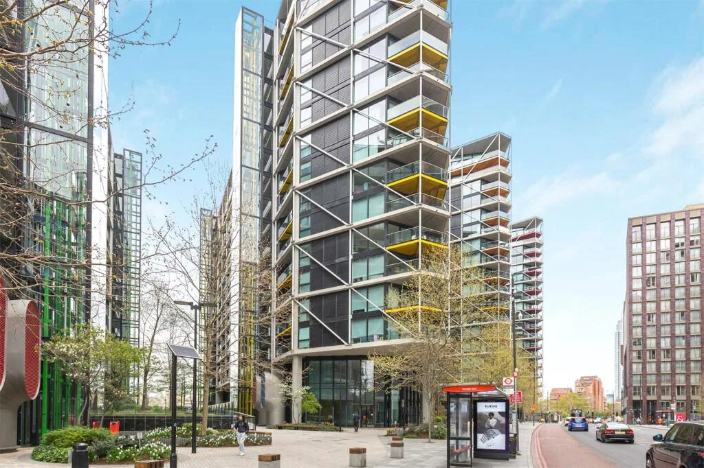 3 bedroom apartment for rent