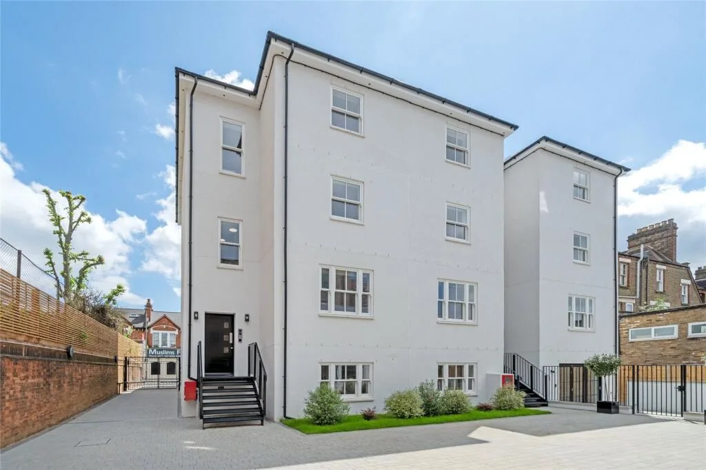 2 bedroom flat for rent