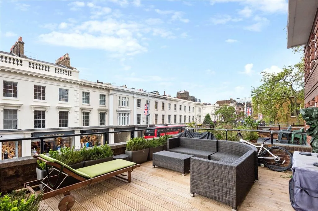 2 bedroom flat for rent