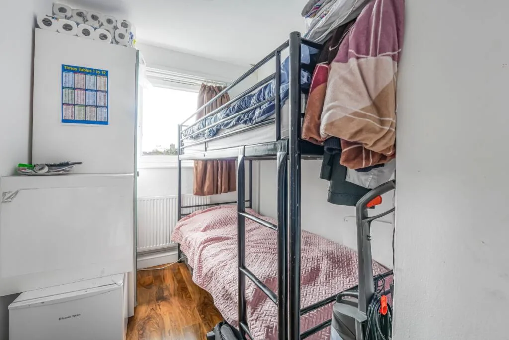 3 bedroom flat for rent