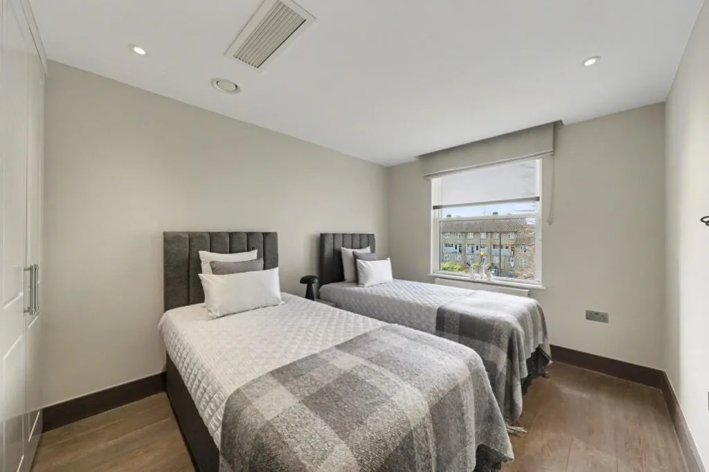 4 bedroom terraced house for rent