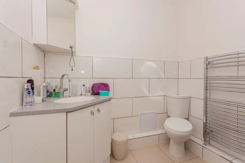 3 bedroom maisonette for rent