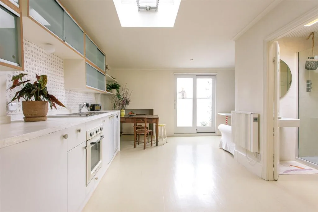 1 bedroom penthouse for rent