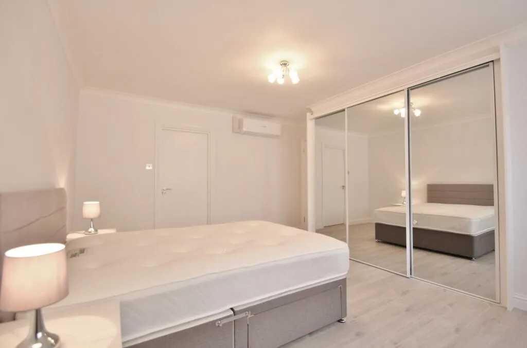 3 bedroom flat for rent