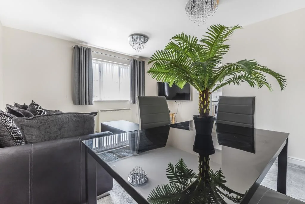 2 bedroom flat for rent