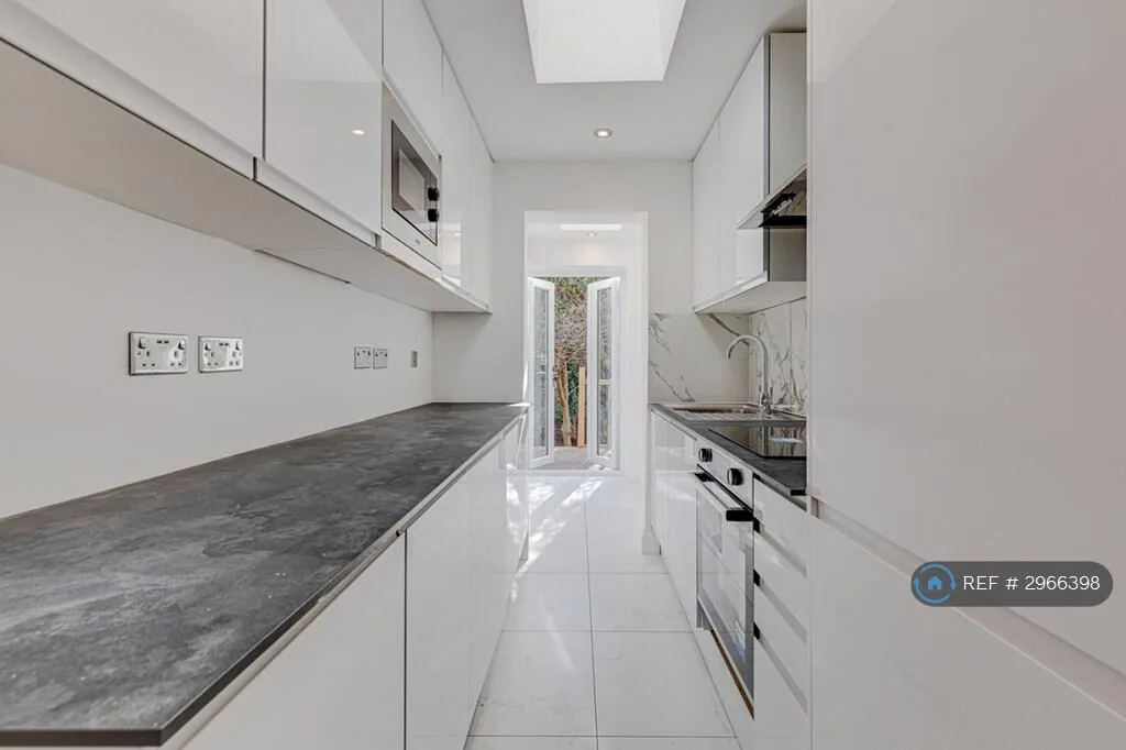 3 bedroom terraced house for rent