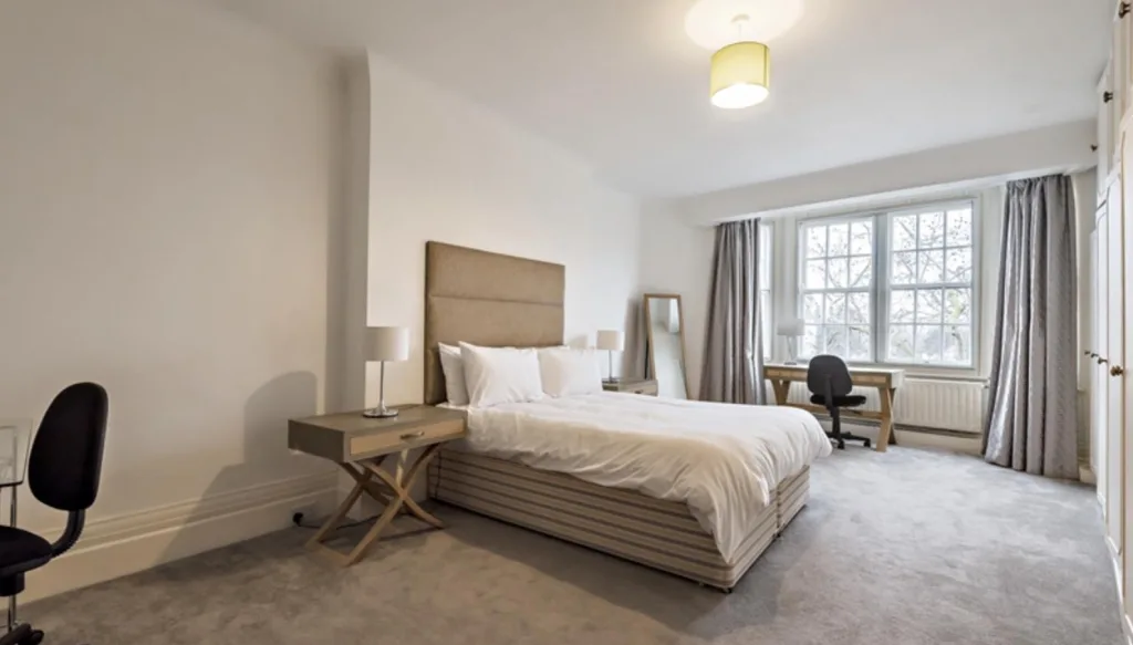 5 bedroom flat for rent