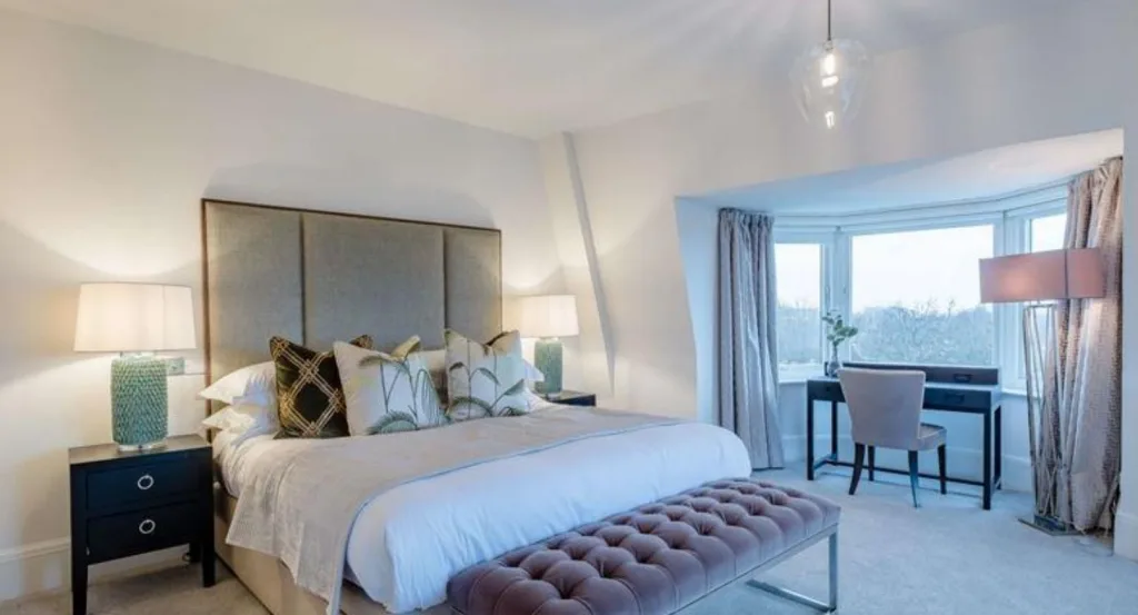 5 bedroom flat for rent