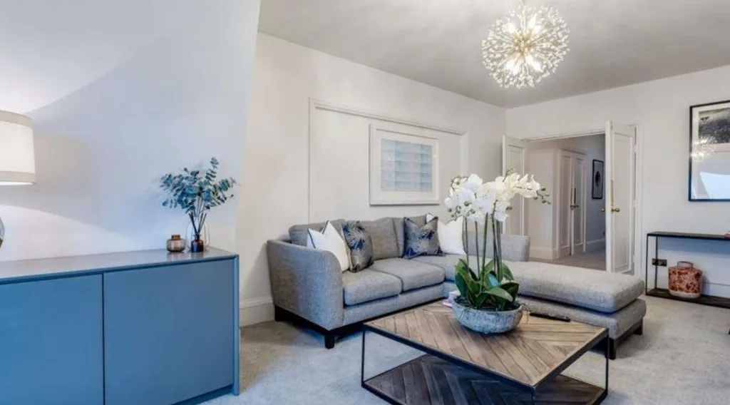 5 bedroom flat for rent