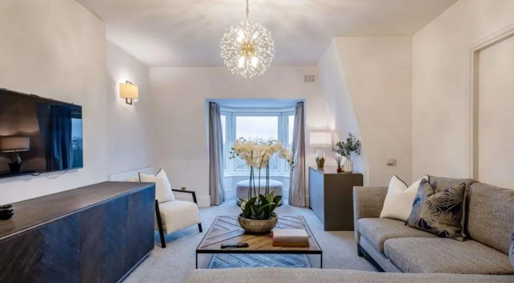 5 bedroom flat for rent