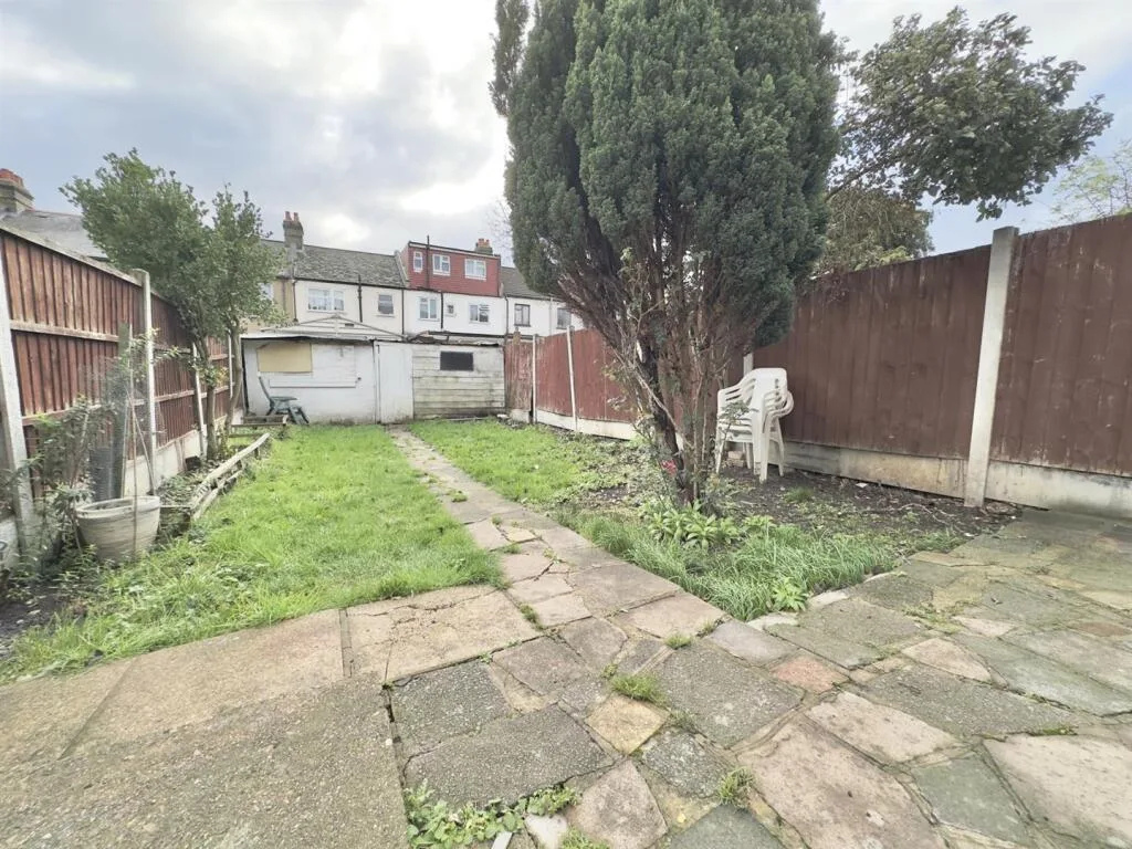 3 bedroom terraced house for rent