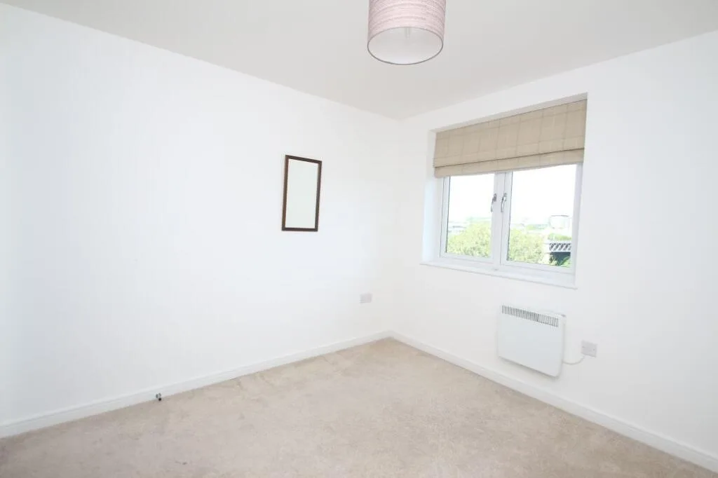 2 bedroom penthouse for rent