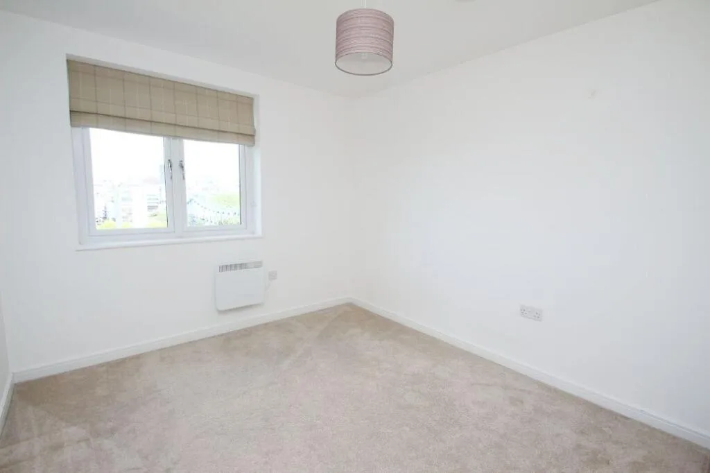 2 bedroom penthouse for rent