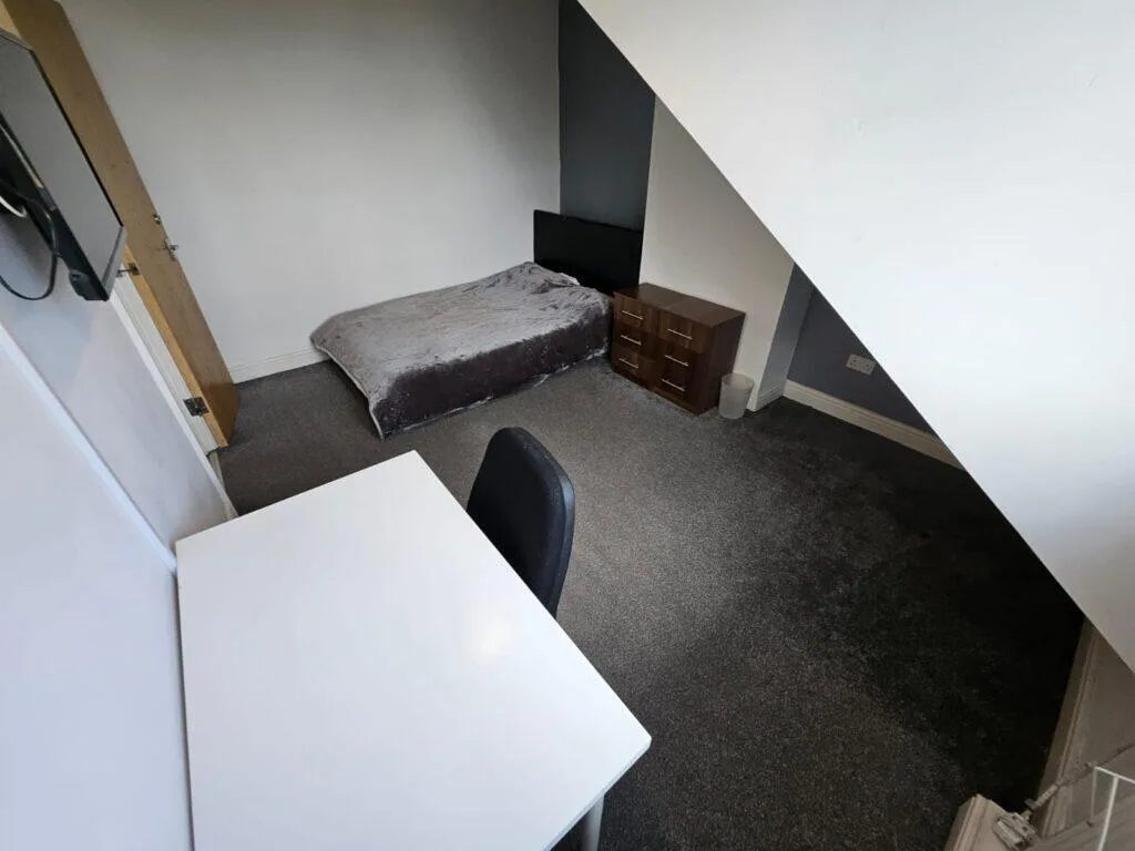 4 bedroom terraced house for rent