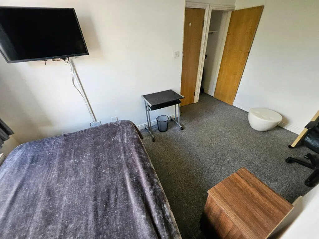 4 bedroom terraced house for rent