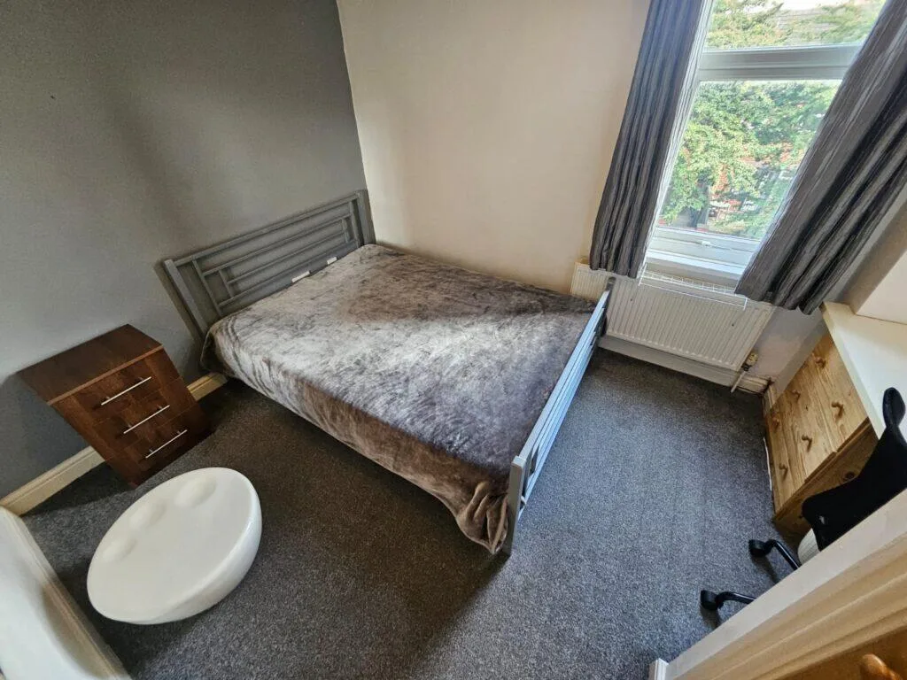 4 bedroom terraced house for rent