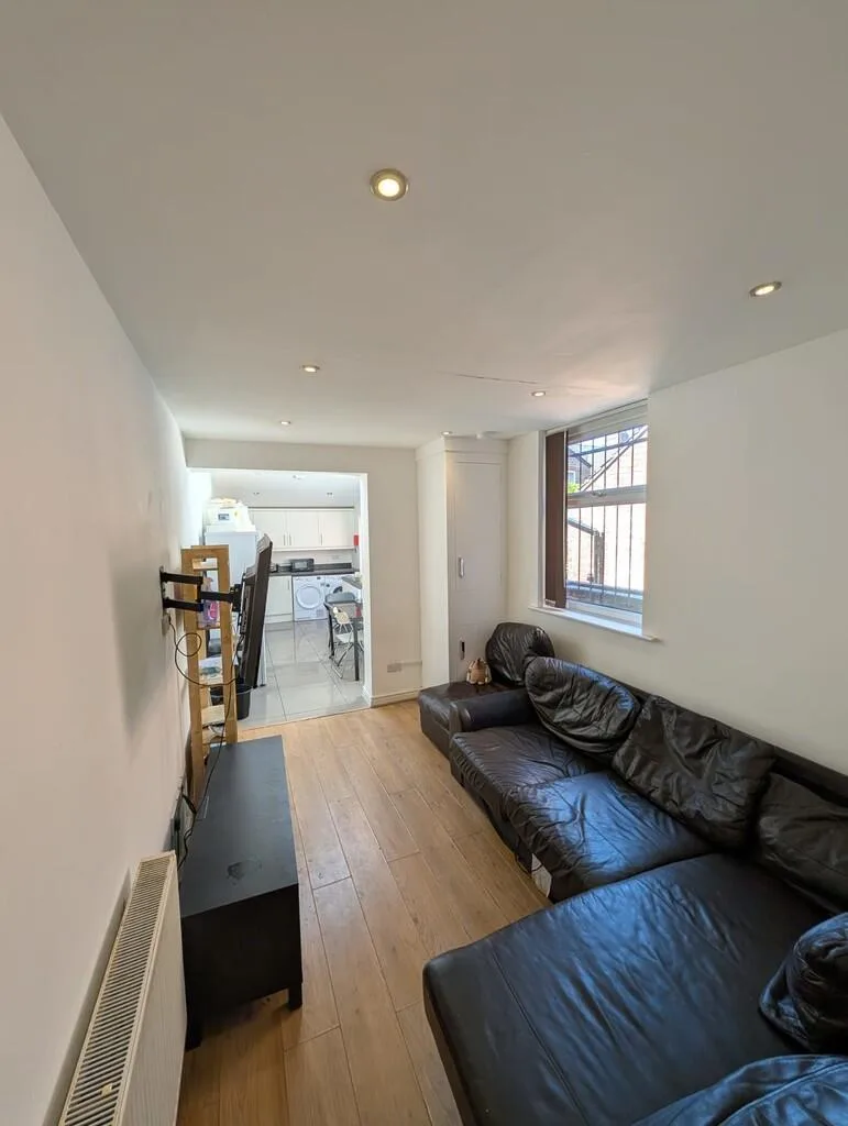 5 bedroom barn conversion for rent