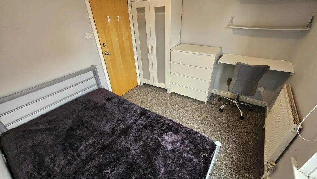 4 bedroom terraced house for rent