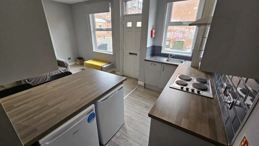 4 bedroom terraced house for rent