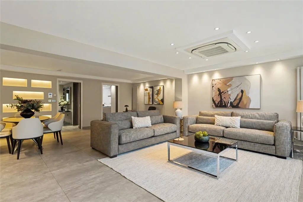 4 bedroom terraced house for rent
